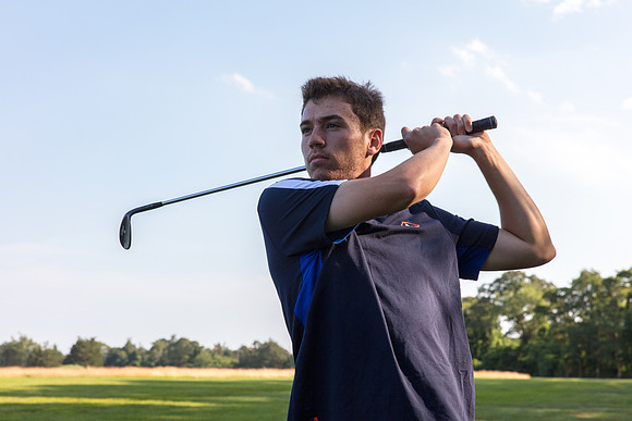 ryan-golf-0052